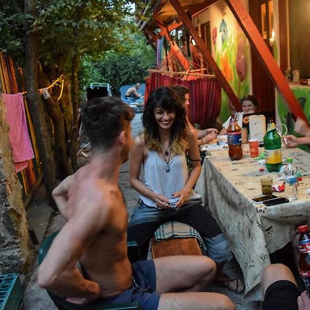 Vampire Beach Hostel Vama Veche Luaran gambar