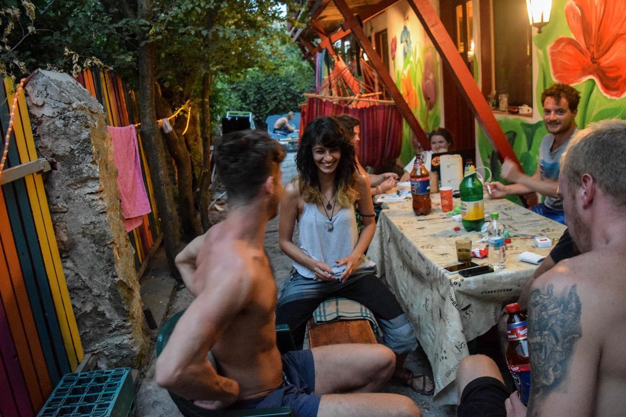 Vampire Beach Hostel Vama Veche Luaran gambar