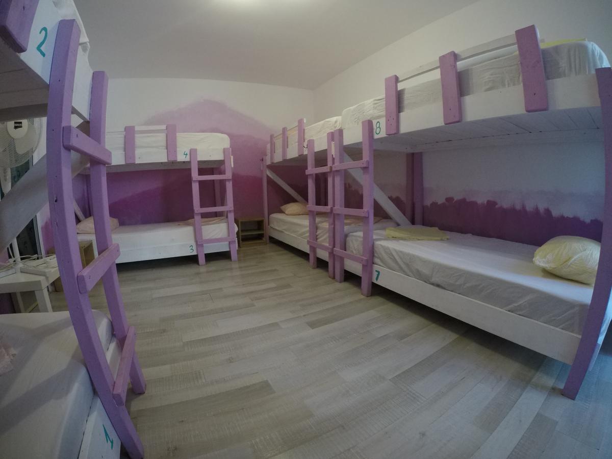 Vampire Beach Hostel Vama Veche Luaran gambar