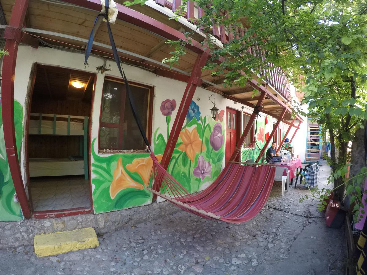 Vampire Beach Hostel Vama Veche Luaran gambar