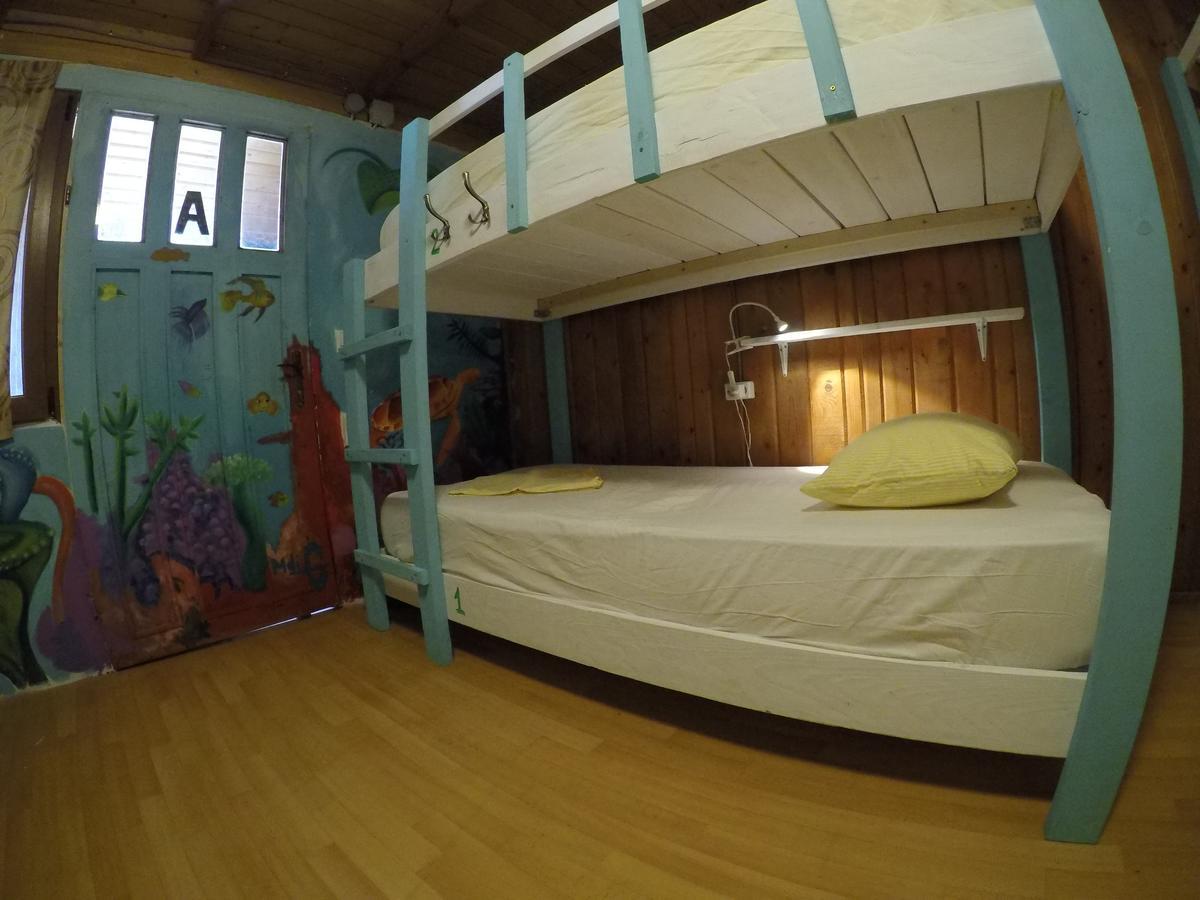 Vampire Beach Hostel Vama Veche Luaran gambar